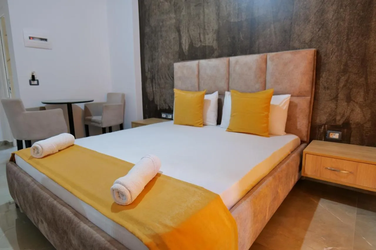Hotel Adi-Vera Sarandë